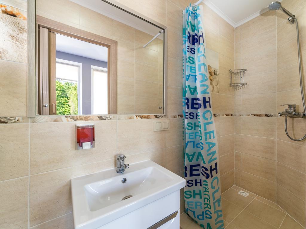 Light Life Hostel كييف المظهر الخارجي الصورة